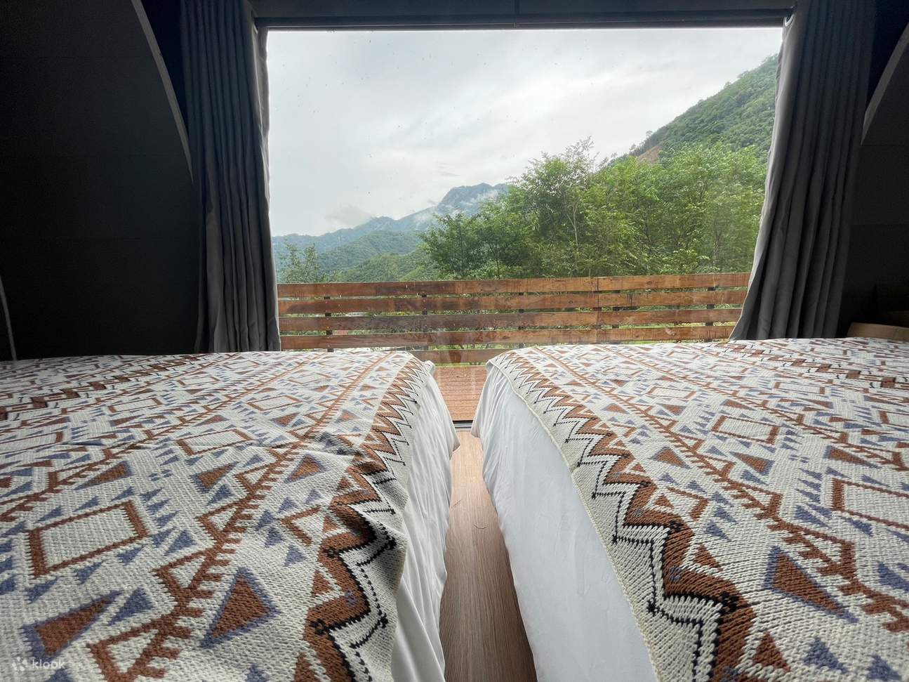 유노의 럭셔리 글램핑